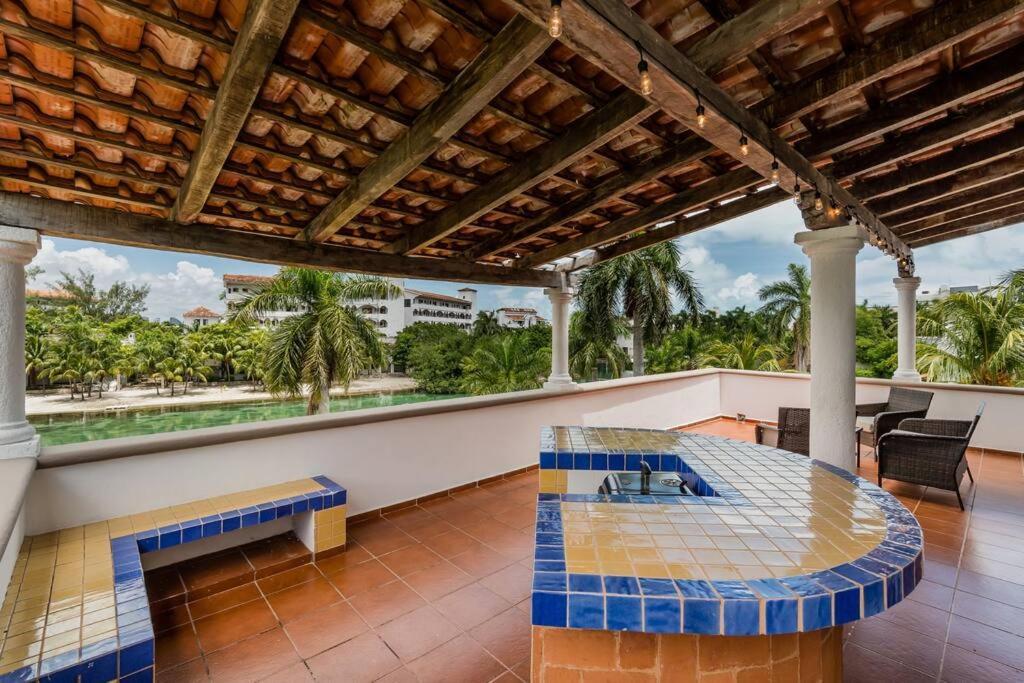 Elegant Lagoon Front Villa By Casa Paraiso Cancún Buitenkant foto