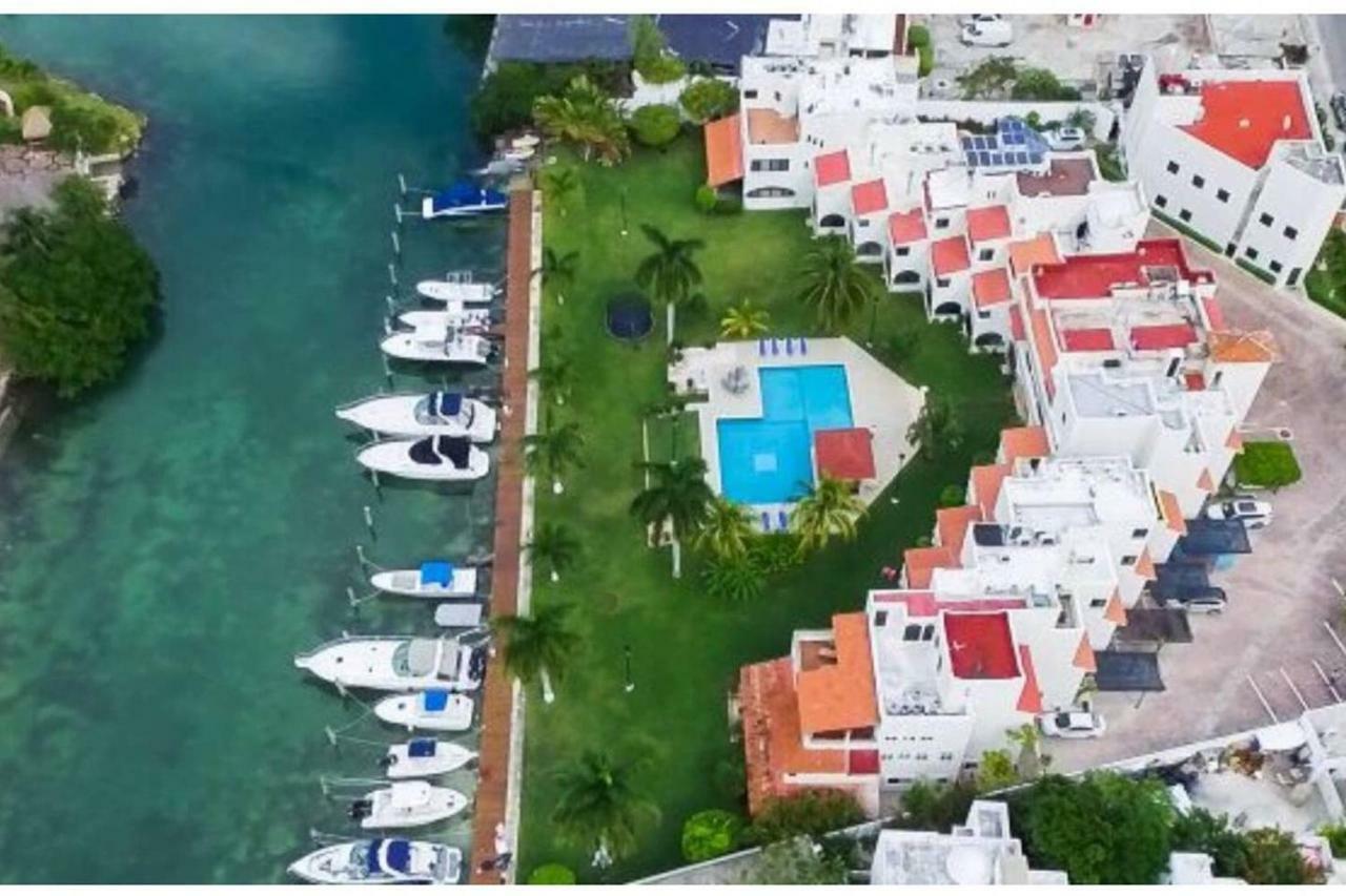 Elegant Lagoon Front Villa By Casa Paraiso Cancún Buitenkant foto